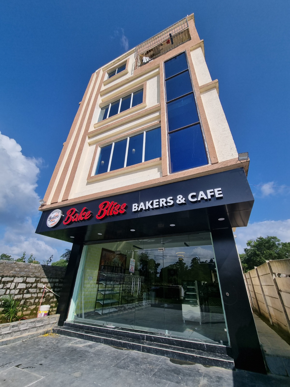 Hotel Genesis Inn
(Unit of Bake Bliss Bakers & Cafe) image 1